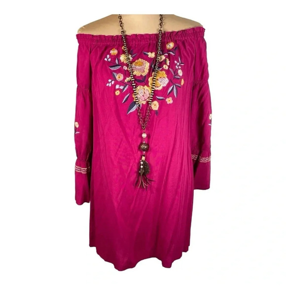 🩷 WONDERLY Off The Shoulder Embroidered Tunic Dress NWT Medium - Picture 1 of 8